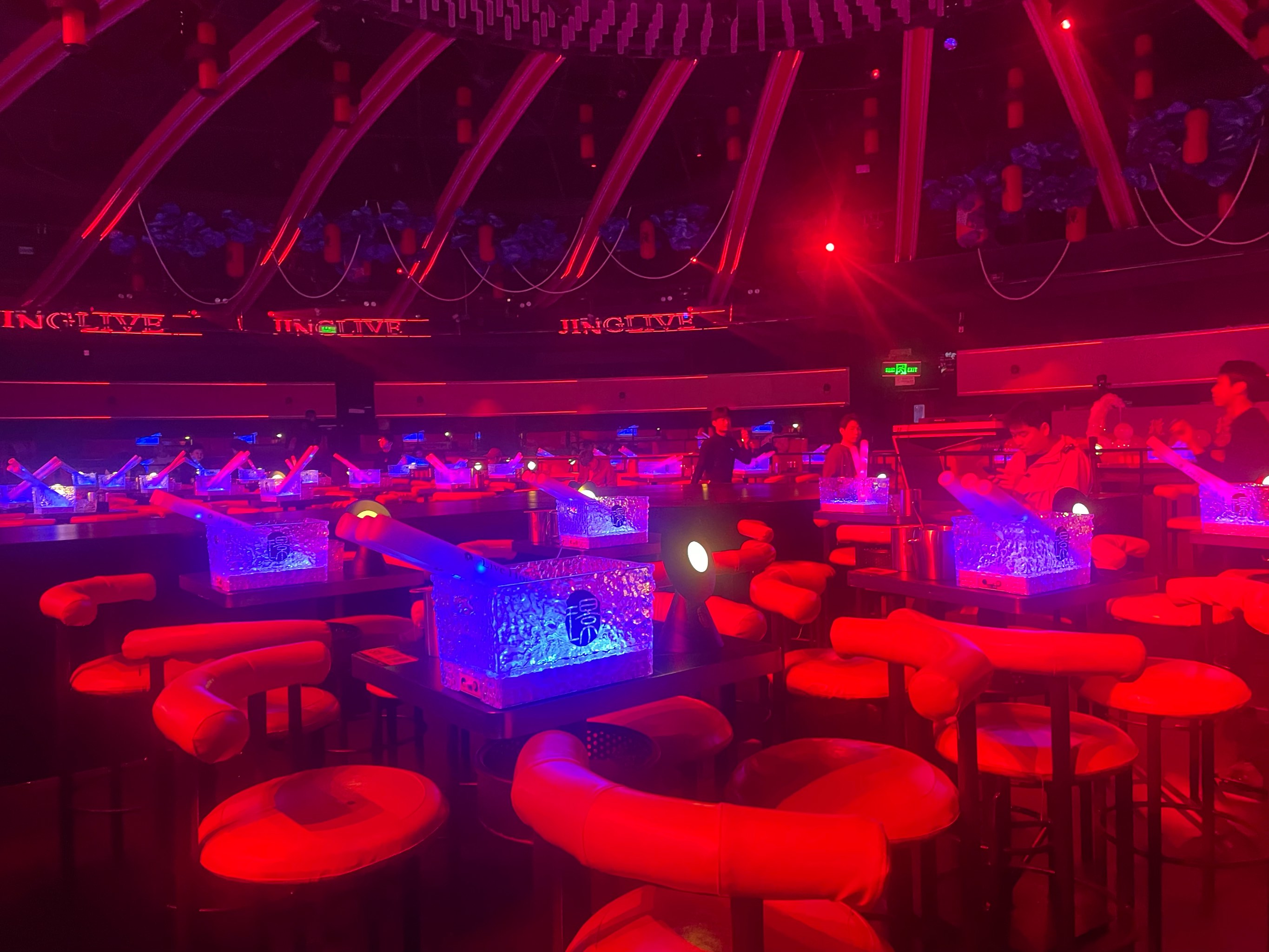 郑州商务ktv中低端差异-登封市ktv预定